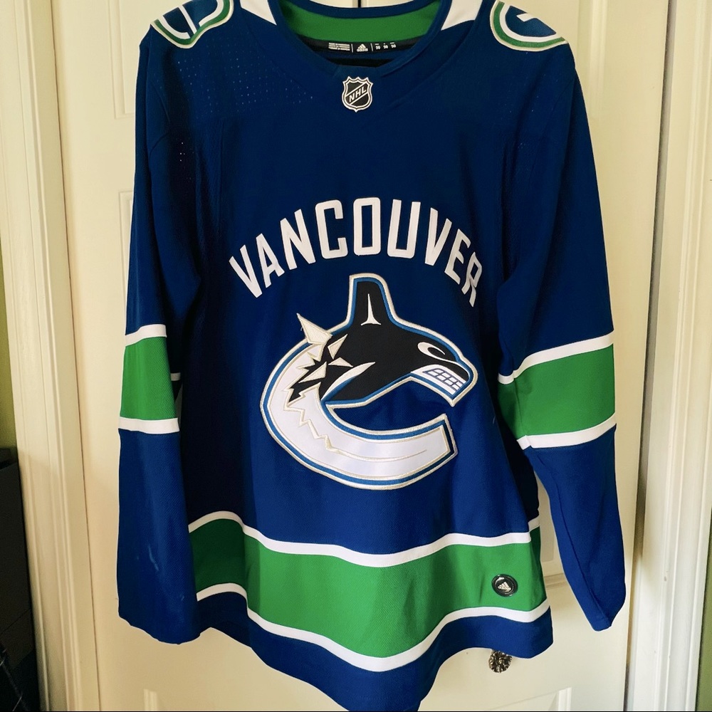 Authentic Blank Vancouver Canucks jersey (adidas size 50 = mens M)